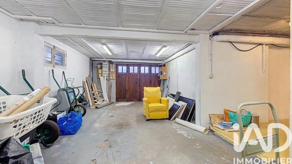 Maison à vendre 6 pièces 127 m² Saint-Rémy-lès-Chevreuse