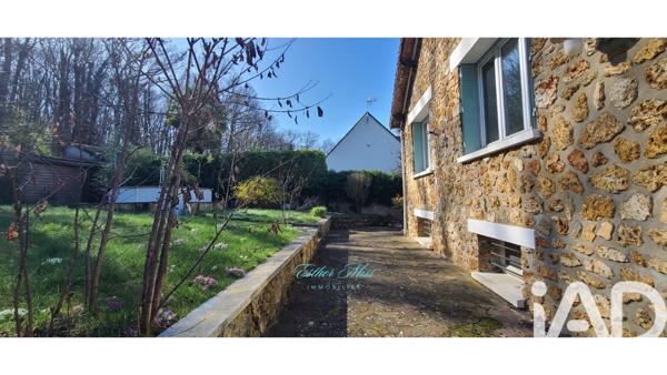 Maison à vendre 6 pièces 127 m² Saint-Rémy-lès-Chevreuse