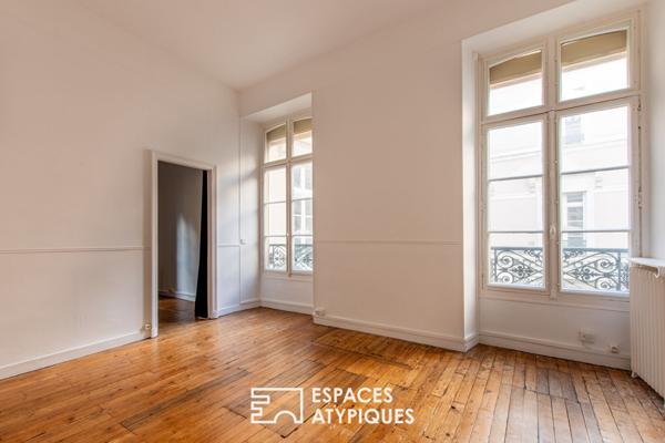 Bel appartement lumineux dans un immeuble de caractère