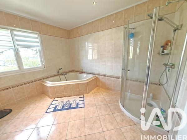 Maison à vendre 7 pièces 178,87 m² Montlebon