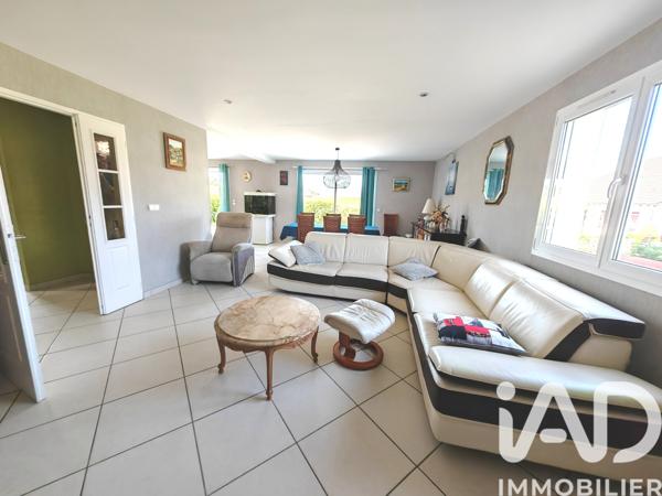 Maison à vendre 7 pièces 178,87 m² Montlebon