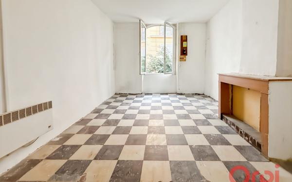 Appartement à vendre    1 pièce • 25,18 m2 La Seyne-sur-Mer