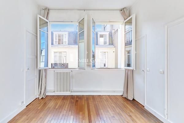 A vendre - Appartement - Parc Monceau  - 75008 - 2 pièces