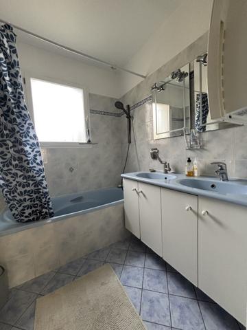 Chamesson (21) : Charmant pavillon de 1999 moderne de 120m² sur 5000m² de terrain clôt et garage Chamesson (21400)