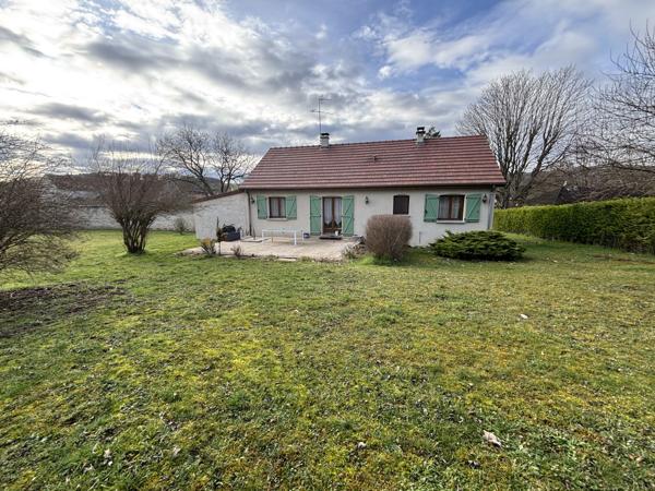 Chamesson (21) : Charmant pavillon de 1999 moderne de 120m² sur 5000m² de terrain clôt et garage Chamesson (21400)