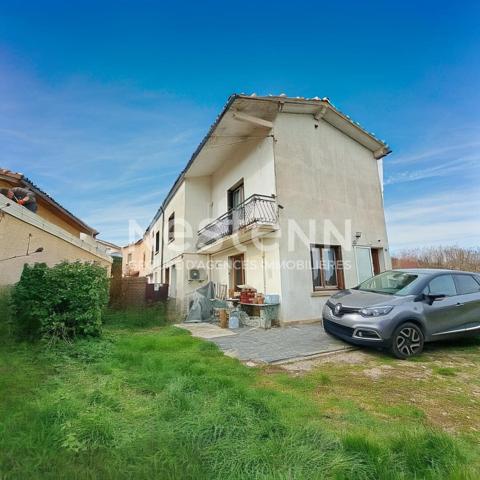 MAISON 4 PIECES - GARAGE - GRAND TERRAIN - DEUXIEME MAISONNETTE A RENOVER