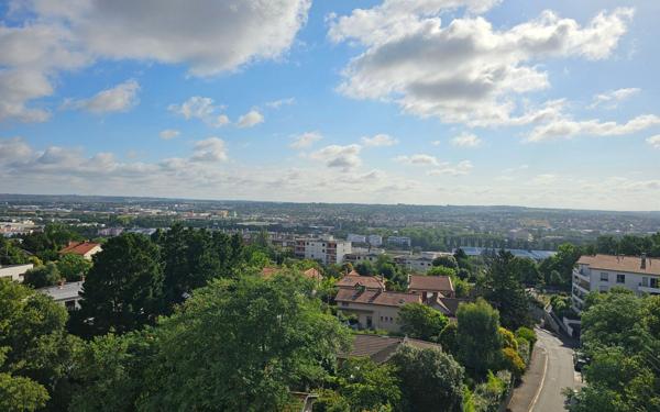 Appartement à vendre    3 pièces • 69 m2 Toulouse
