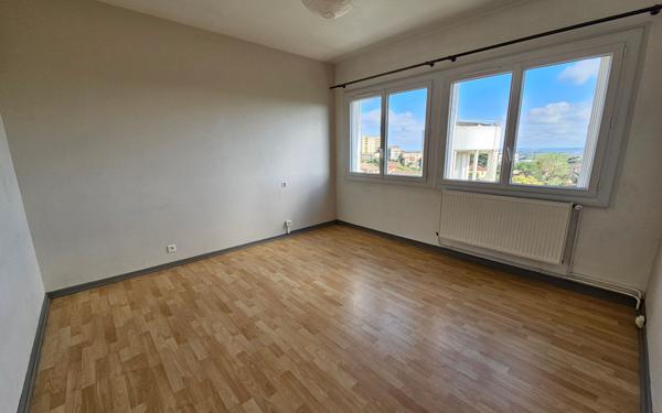Appartement à vendre    3 pièces • 69 m2 Toulouse