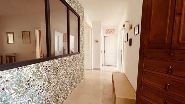 En plein coeur D'Ales appartement de 110M2 avec comble aménageables de 150M2