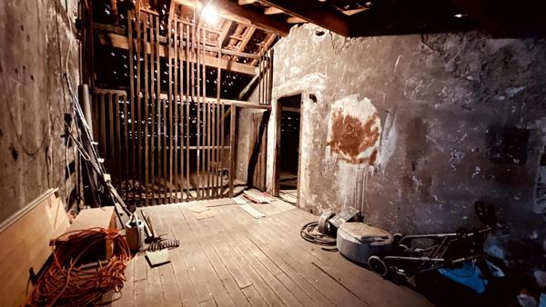 En plein coeur D'Ales appartement de 110M2 avec comble aménageables de 150M2