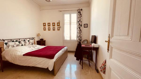 En plein coeur D'Ales appartement de 110M2 avec comble aménageables de 150M2
