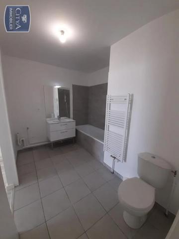 Appartement à louer 2 pièces 46.74m² Amiens (80000)