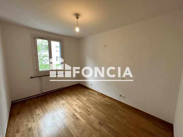 Location Appartement 4 pièces 74.21 m² - 48 BOULEVARD MARECHAL FOCH Grenoble 38000