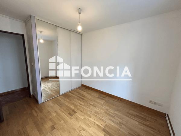 Location Appartement 4 pièces 74.21 m² - 48 BOULEVARD MARECHAL FOCH Grenoble 38000