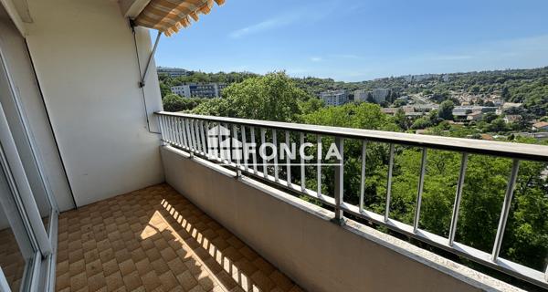 Location Appartement 3 pièces 70.92 m² - Sainte-foy-lès-lyon 69110