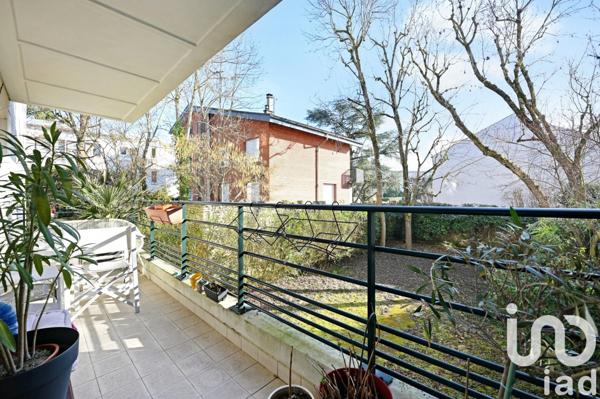 Appartement 5 pièces de 109 m² à Saint-Cloud (92210)