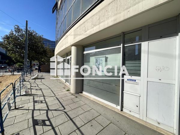 Location Local commercial 1 pièce - Grenoble 38000