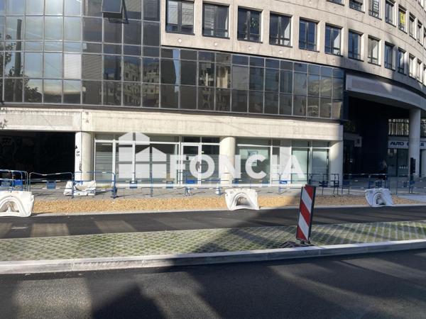 Location Local commercial 1 pièce - Grenoble 38000