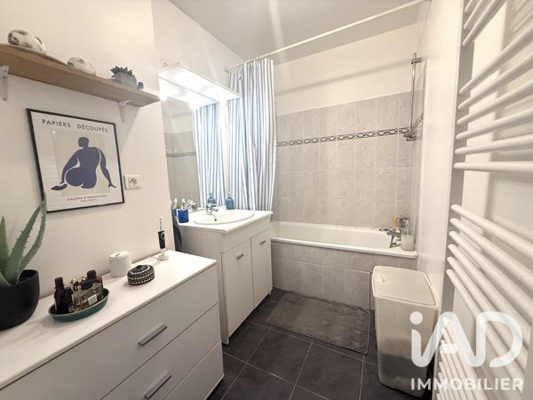 Appartement à vendre 3 pièces 61,96 m² Sainte-Gemmes-sur-Loire