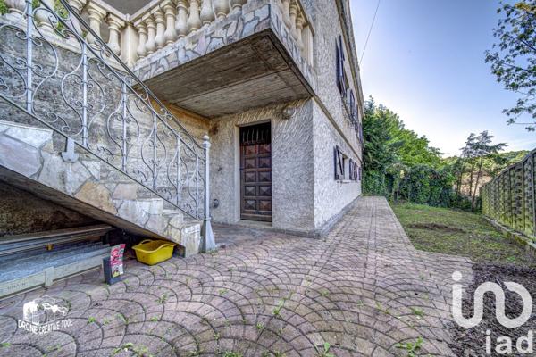 Maison traditionnelle 8 pièces de 251 m² à Hayange (57700)