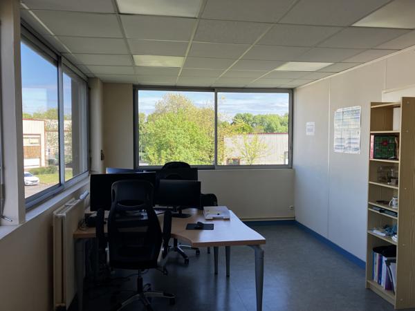 Bureaux 23.8m² – Beaucouze
