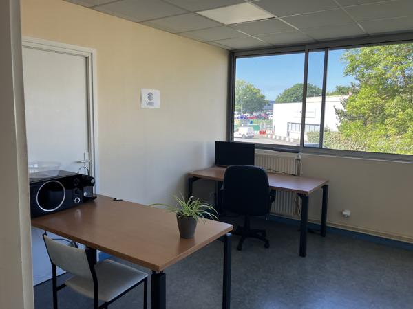 Bureaux 23.8m² – Beaucouze