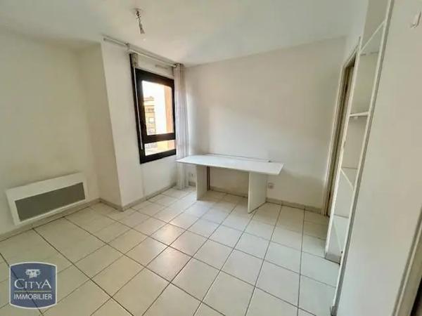 Appartement à louer 1 pièce 19m²