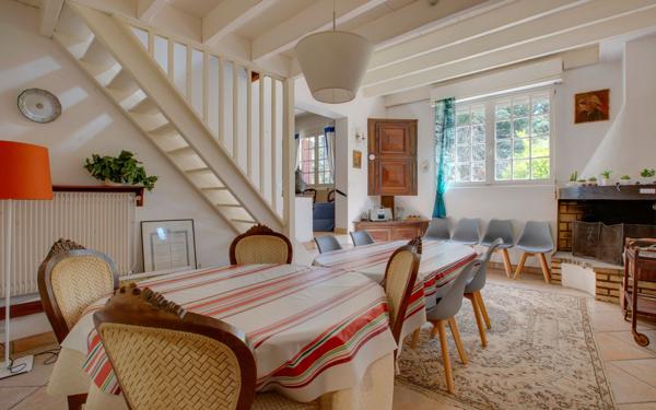 Maison à vendre    11 pièces • 315 m2 Saint-Pée-sur-Nivelle