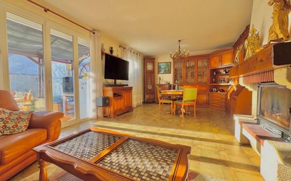 Maison à vendre    4 pièces • 130 m2 Roissy-en-Brie