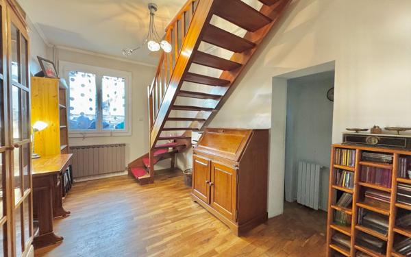 Maison à vendre    4 pièces • 130 m2 Roissy-en-Brie