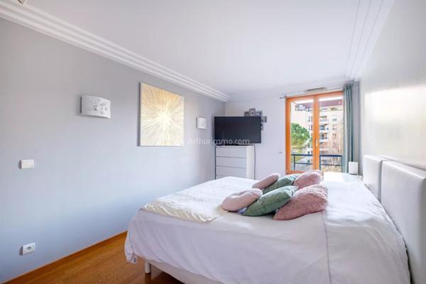 Vente Appartement 6 pièces 135 m2 à Villeurbanne