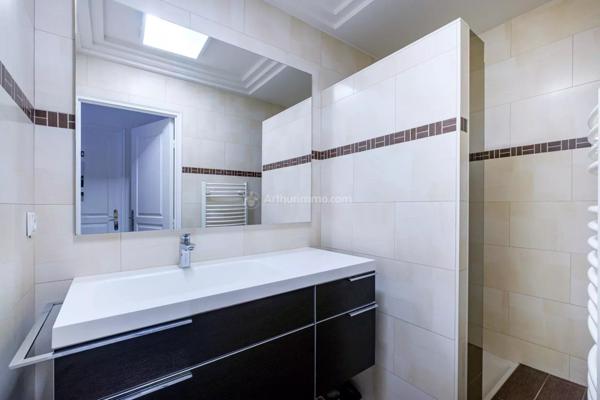 Vente Appartement 6 pièces 135 m2 à Villeurbanne