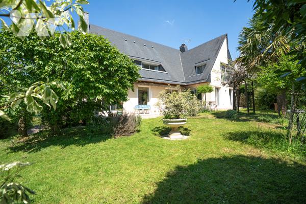 NOUVEAUTE - CENTRE ST GREGOIRE - MAISON D'ARCHITECTE