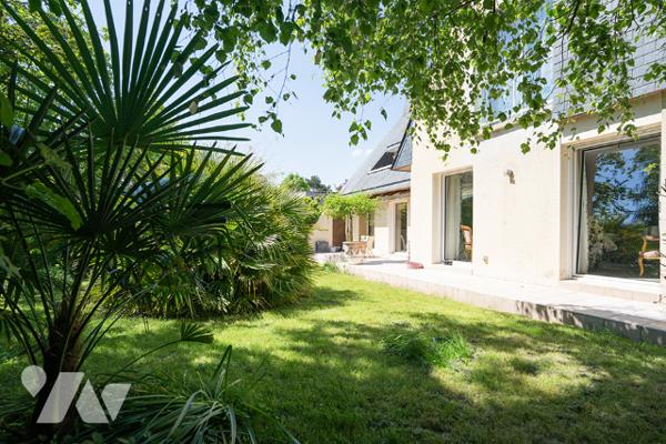 NOUVEAUTE - CENTRE ST GREGOIRE - MAISON D'ARCHITECTE