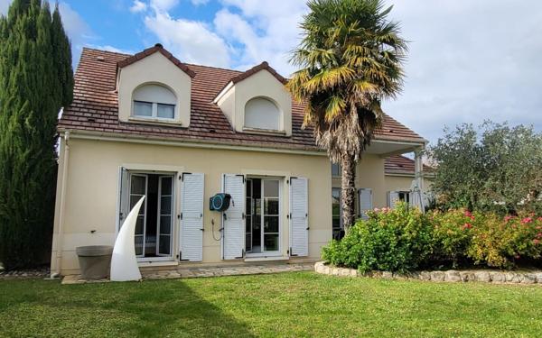 Maison à vendre    5 pièces •  Mennecy