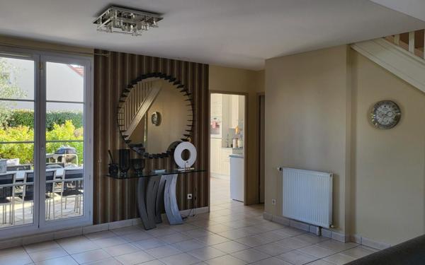 Maison à vendre    5 pièces •  Mennecy