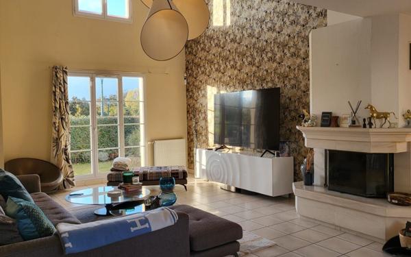 Maison à vendre    5 pièces •  Mennecy