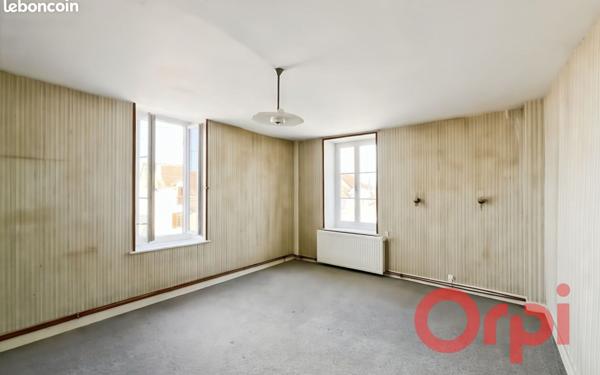 Maison à vendre    4 pièces •  Ourouer-les-Bourdelins
