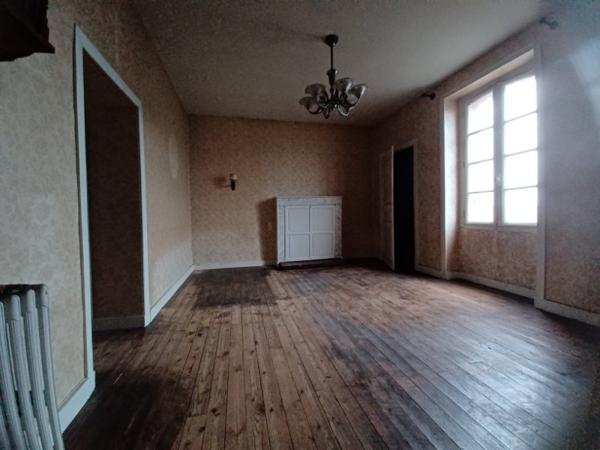Maison à MARTIGNE-FERCHAUD, 35640 - 9 pièces 150m²