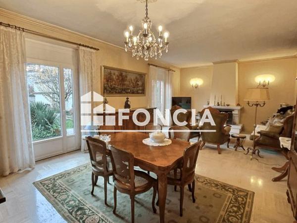 À vendre Maison 7 pièces 250 m² - Firminy 42700