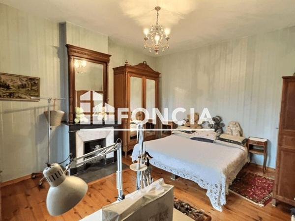 À vendre Maison 7 pièces 250 m² - Firminy 42700