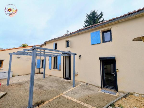 MAISON À COURBILLAC Saisissez l'opportunité d'acquérir ...