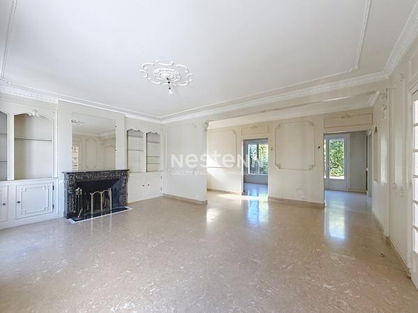 Maison Groslay 5 Chambres 10 pièce(s) 240 m2