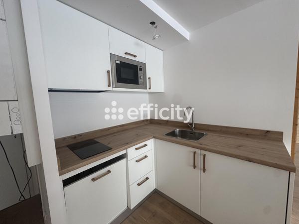 Appartement
         1 pièce
        - 16 m² 90 000 € *