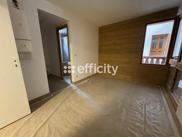 Appartement
         1 pièce
        - 16 m² 90 000 € *