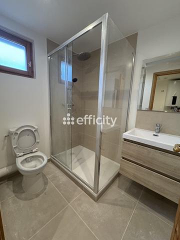 Appartement
         1 pièce
        - 16 m² 90 000 € *