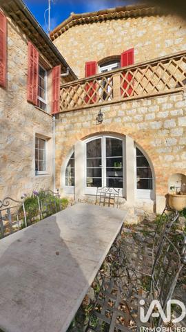 Maison à vendre 10 pièces 220 m² Vence