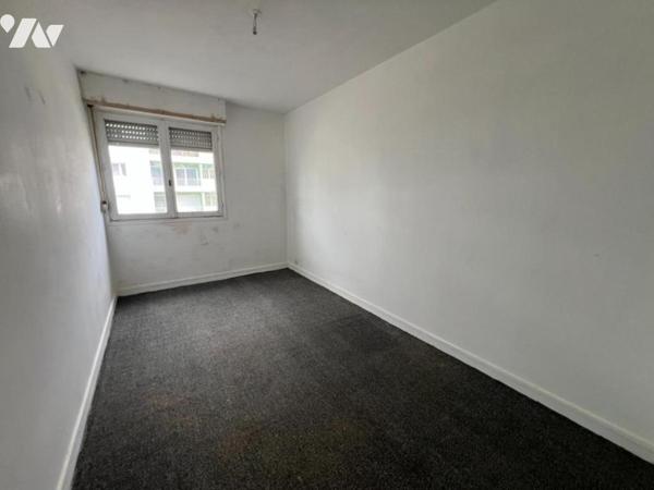 À Vendre à Vannes Quartier Ménimur - Appartement T4 à rénover
