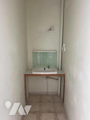 À Vendre à Vannes Quartier Ménimur - Appartement T4 à rénover