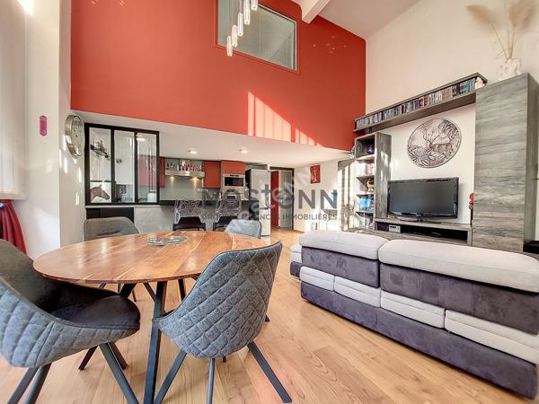 Appartement en duplex de 91m² en plein coeur de ville de Orange - belles prestations